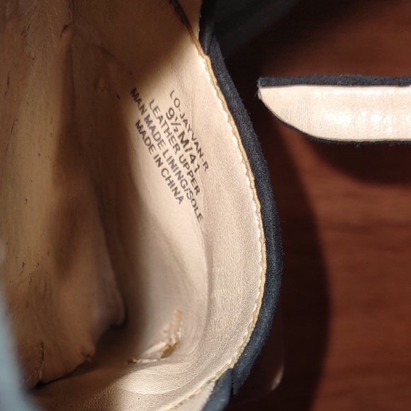 Louise et Cie Women's Black Suede Heels - Picture 9 of 12